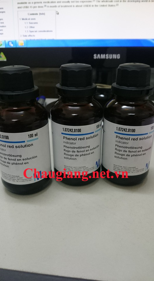 Phenol red solution